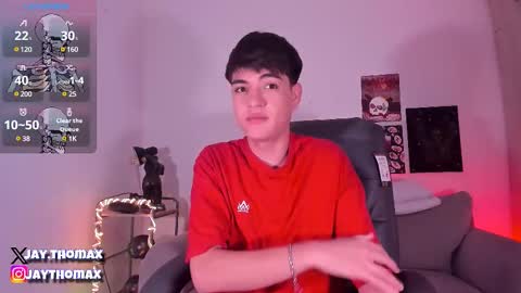 jaythomax online show from February 2025 01:29:01 AM