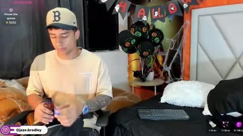 Snapshot of jaze_bradley chatting on October 2025 11:32:02 AM jaze_bradley online show from October 2025 11:32:02 AM