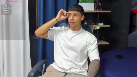 Snapshot of jaze_bradley chatting on November 2025 11:33:01 AM jaze_bradley online show from November 2025 11:33:01 AM