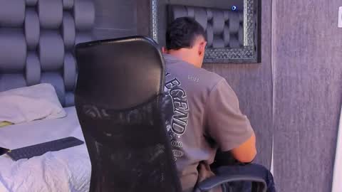 Snapshot of jaze_bradley chatting on November 2025 11:32:01 AM jaze_bradley online show from November 2025 11:32:01 AM