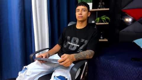 Snapshot of jaze_bradley chatting on November 2025 11:32:02 AM jaze_bradley online show from November 2025 11:32:02 AM