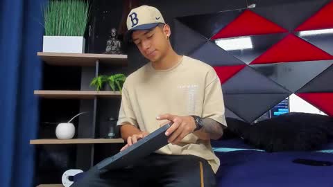 Snapshot of jaze_bradley chatting on November 2025 11:21:01 AM jaze_bradley online show from November 2025 11:21:01 AM