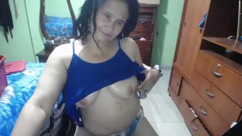 jazmim online show from February 2025 01:30:02 AM