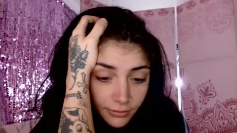 Jazmine Jade  online show from December 2024 02:22:01 PM