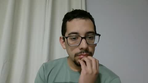 Snapshot of jean_hard_ chatting on October 2025 04:27:01 AM jean_hard_ online show from October 2025 04:27:01 AM