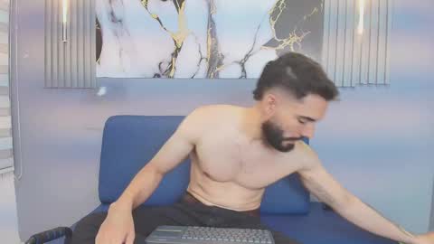 Snapshot of jean_lewis2 chatting on February 2026 09:24:02 PM JEAN online show from February 2026 09:24:02 PM