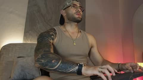 Jean Colleman online show from May 2026 12:08:01 AM