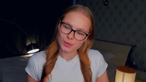 Snapshot of jeanicecoult chatting on October 2025 07:20:02 AM Jenny online show from October 2025 07:20:02 AM