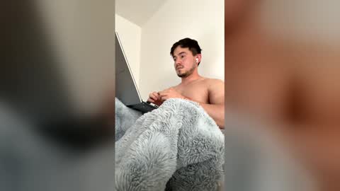 Snapshot of jeanpaul6904 chatting on May 2026 09:44:02 PM jeanpaul6904 online show from May 2026 09:44:02 PM