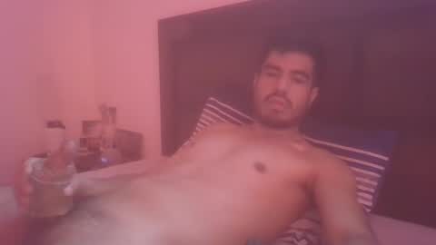 Snapshot of jeanslager chatting on January 2025 05:44:01 PM jeanslager online show from January 2025 05:44:01 PM