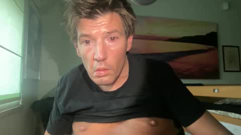 jeanslov online show from January 2025 02:17:02 PM