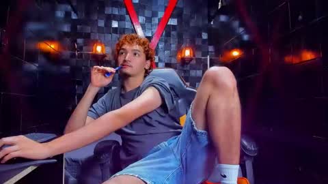 Snapshot of jeantompson chatting on February 2026 07:45:01 PM Juan Tompson online show from February 2026 07:45:01 PM