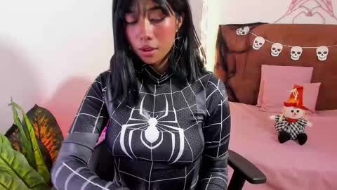 jedah_tay online show from October 2025 03:28:01 AM