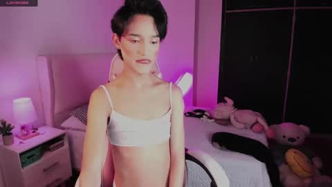 Snapshot of jeesus_vd chatting on October 2025 04:35:01 AM J E V D online show from October 2025 04:35:01 AM