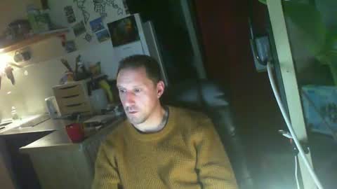 Snapshot of jef74700 chatting on December 2024 04:29:02 AM Jrme online show from December 2024 04:29:02 AM