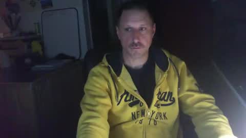 Snapshot of jef74700 chatting on February 2025 04:46:02 AM Jrme online show from February 2025 04:46:02 AM