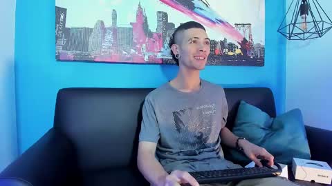 Jeff  online show from January 2025 03:43:02 AM