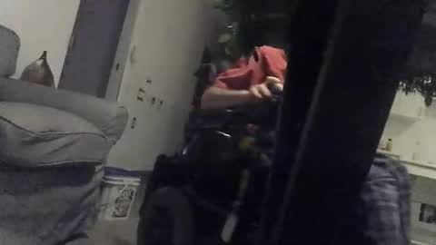 Snapshot of jeffbeau chatting on December 2025 01:44:01 AM hugo online show from December 2025 01:44:01 AM