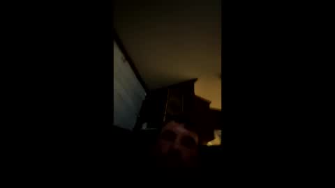 Snapshot of jefrojethro chatting on May 2026 09:35:01 AM jefrojethro online show from May 2026 09:35:01 AM