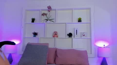 Jehn online show from February 2026 02:39:01 PM