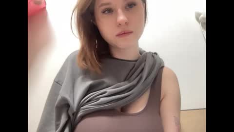 Inna  online show from January 2025 11:48:01 AM