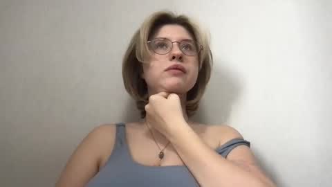 Inna  online show from March 2026 06:53:01 AM