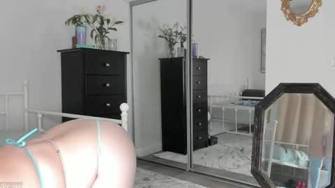 Snapshot of jelly_jinx chatting on February 2026 01:58:02 AM jelly online show from February 2026 01:58:02 AM
