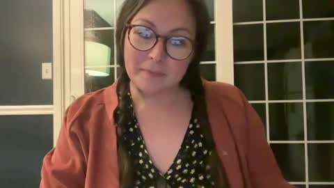 Snapshot of jellybeanin chatting on January 2025 05:41:02 AM Jelli online show from January 2025 05:41:02 AM