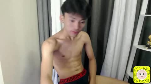 jemart_urnaughtboy online show from February 2026 07:37:02 PM