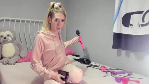 JenbyDoll online show from February 2025 05:59:01 PM