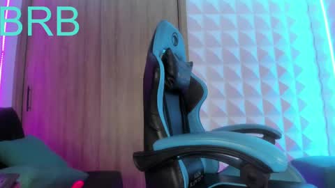 jendralevis online show from March 2025 11:31:02 PM