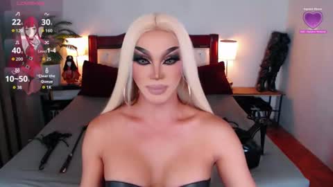 Snapshot of jenifers_body chatting on July 2026 04:27:01 AM Queen Jenifer online show from July 2026 04:27:01 AM
