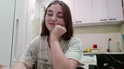 Snapshot of jeniffervaneck chatting on December 2025 10:15:02 PM Jeniffer online show from December 2025 10:15:02 PM