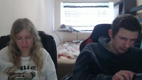 JenisAndPeter online show from March 2025 07:05:02 AM