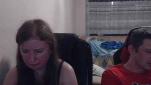 Snapshot of jenisandpeter chatting on July 2026 06:23:02 PM JenisAndPeter online show from July 2026 06:23:02 PM