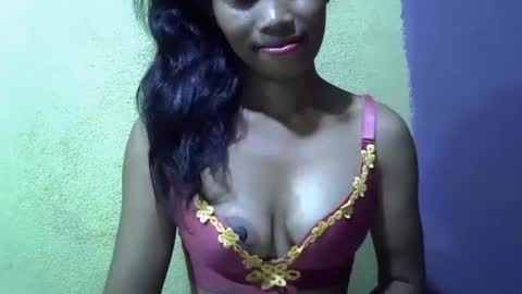 Jennie online show from November 2025 04:00:01 AM