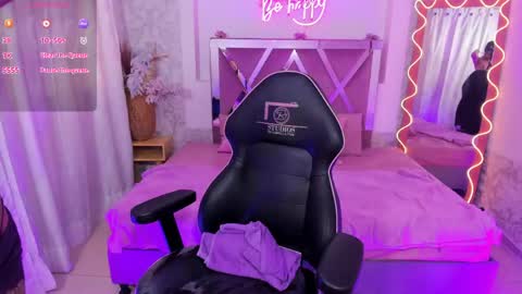 jenna_tay1 online show from April 2026 07:07:02 PM