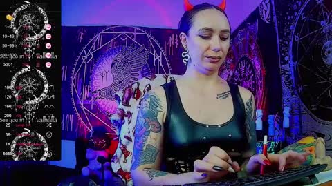 Snapshot of jennalovvee chatting on December 2024 08:05:01 AM Mrs. Jenna online show from December 2024 08:05:01 AM