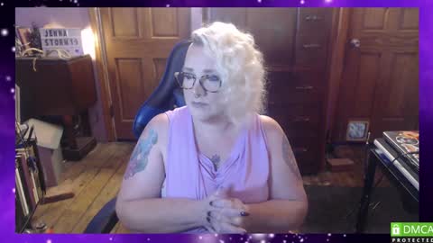 Snapshot of jennastorm19 chatting on December 2024 06:00:02 AM Jenna Storm online show from December 2024 06:00:02 AM