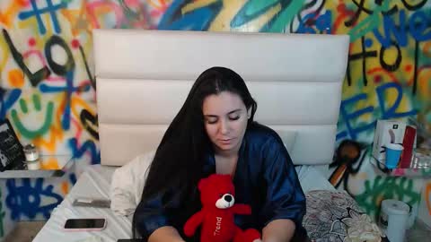 jenner_madison online show from December 2025 11:44:01 PM