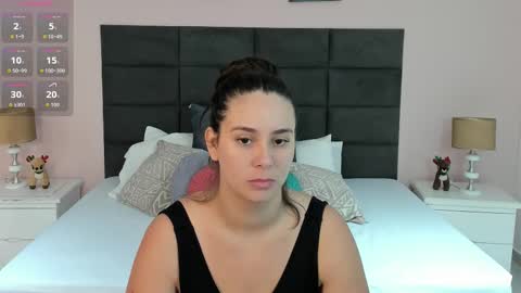 jenner_madison online show from February 2026 11:38:02 AM