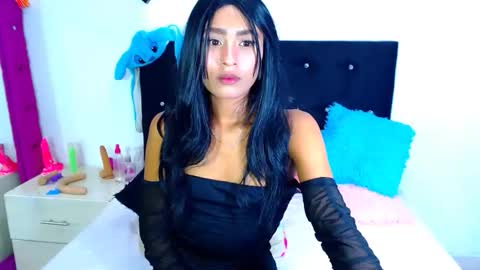 Snapshot of jenng18 chatting on December 2025 07:26:02 AM jenn online show from December 2025 07:26:02 AM