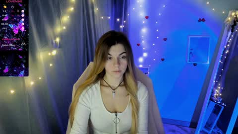 Snapshot of jennie_berry chatting on January 2025 06:46:01 AM Jennie online show from January 2025 06:46:01 AM