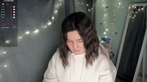 Snapshot of jennie_berry chatting on February 2025 06:12:01 AM Jennie online show from February 2025 06:12:01 AM