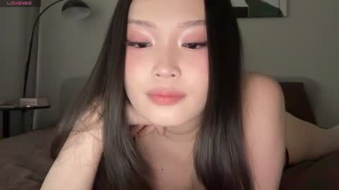 Snapshot of jennie_yung chatting on June 2026 06:34:01 AM jennie_yung online show from June 2026 06:34:01 AM