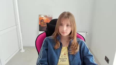 Karla online show from April 2026 12:44:02 PM