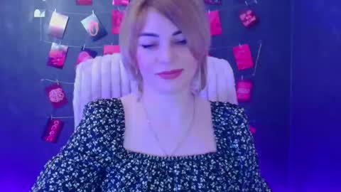 Jennifer online show from March 2026 07:08:01 PM