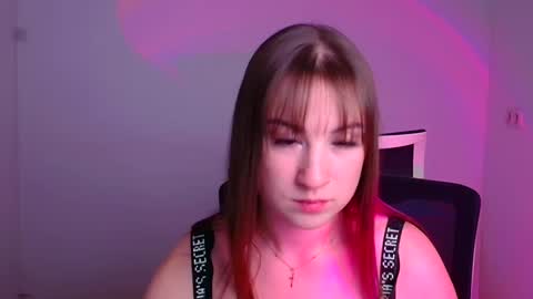 Jennifer online show from December 2024 03:31:02 PM