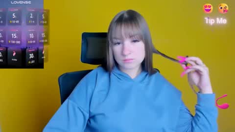 Jennifer online show from September 2025 05:31:01 AM