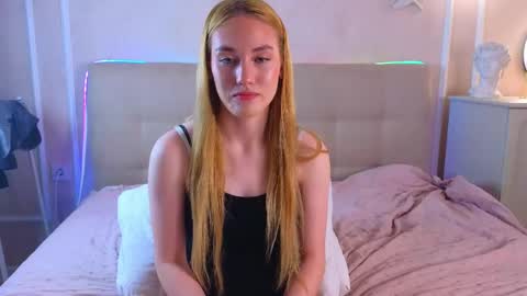 jennifercamprell online show from April 2026 07:03:01 PM